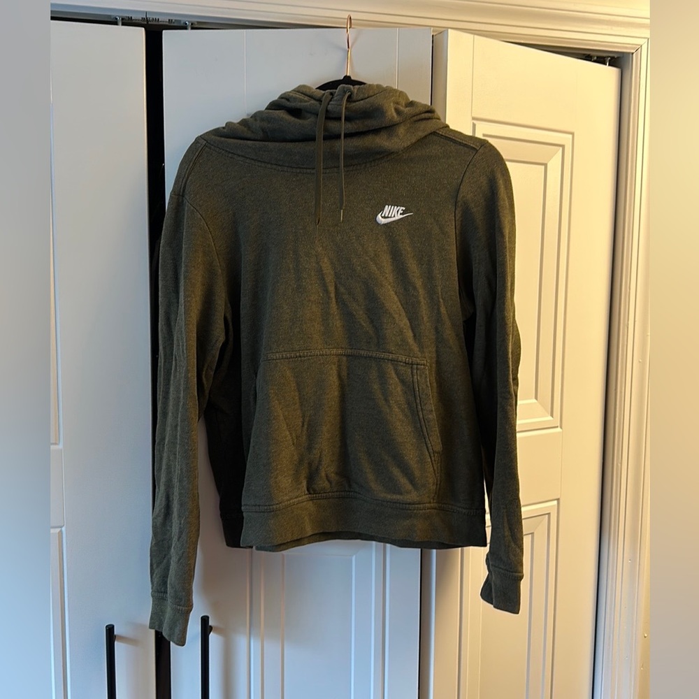 Women’s Nike Sweatshirt